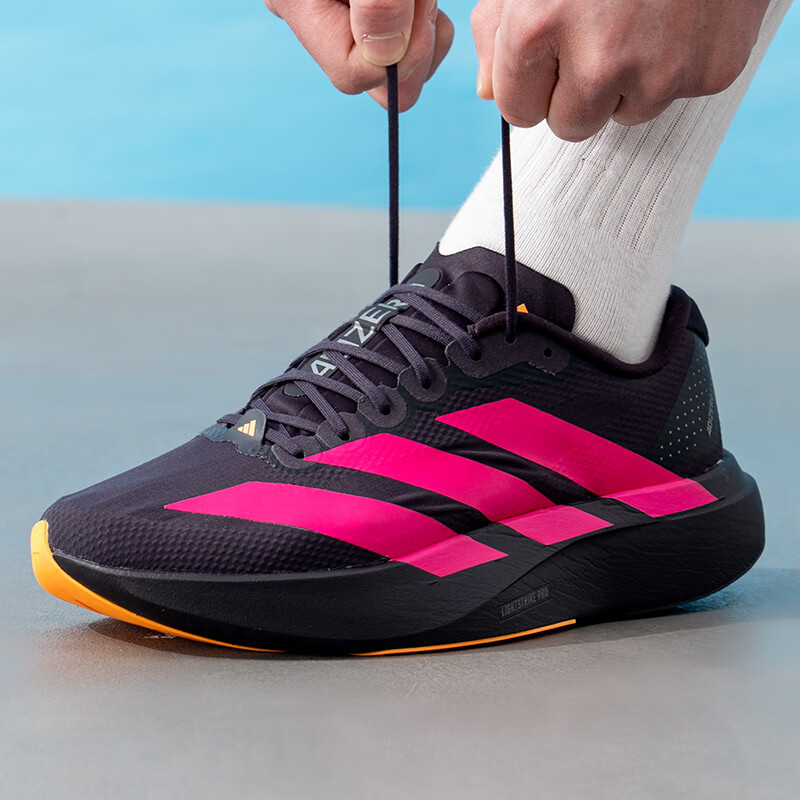 Tênis de corrida Adidas Adizer - Outdoor Sport Flooring avaliação e preço
